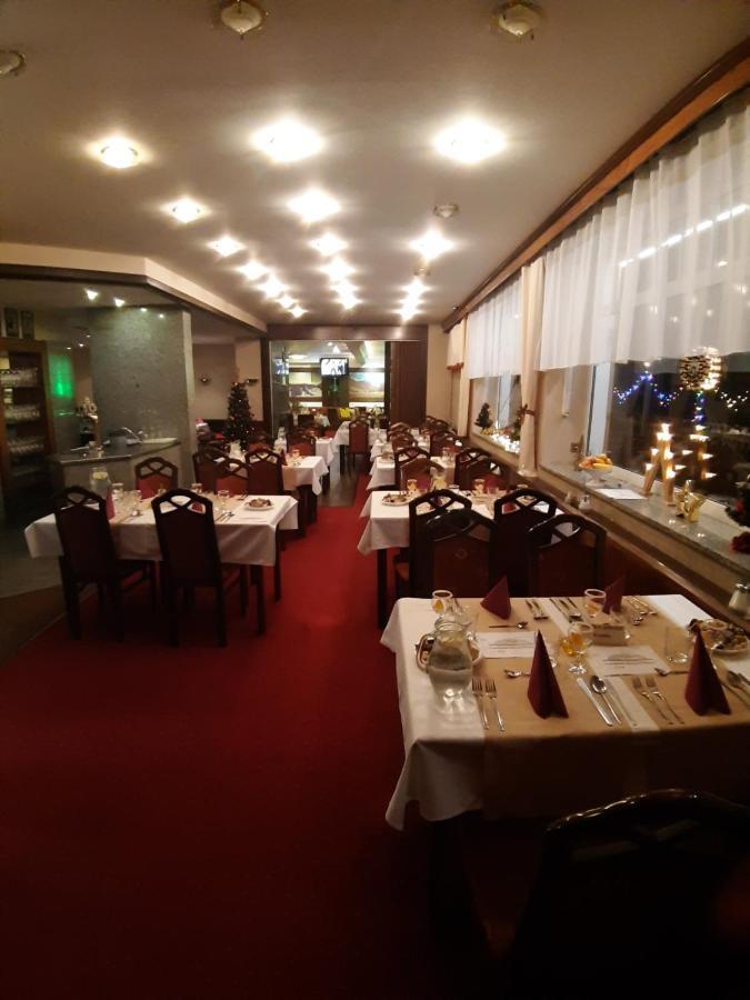 Hotel Prom Svoboda nad Úpou Exterior foto